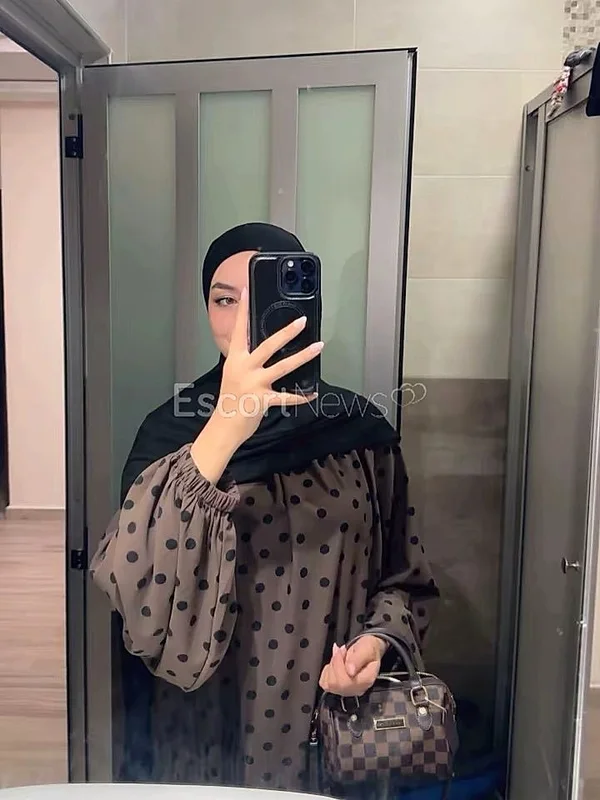 Burcu İzmir Bayraklı